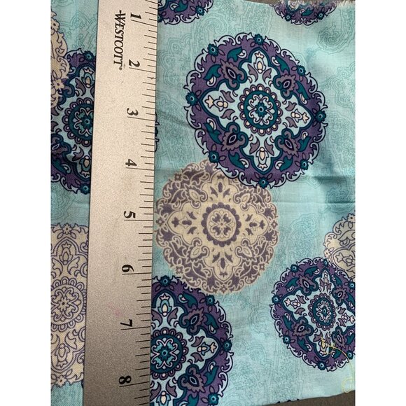 Medallion Paisley Fat Quarter 18x22 Cotton Fabric By Springs Creative - Picture 2 of 4
